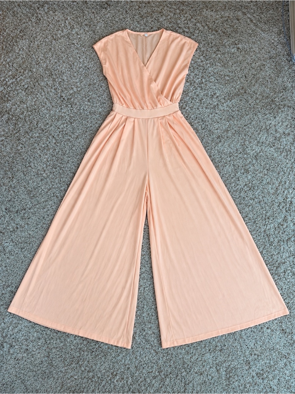 Halara Peach Waffle Wide-Leg Jumpsuit, V-Neck, Side Pockets, Size M Regular, NWT